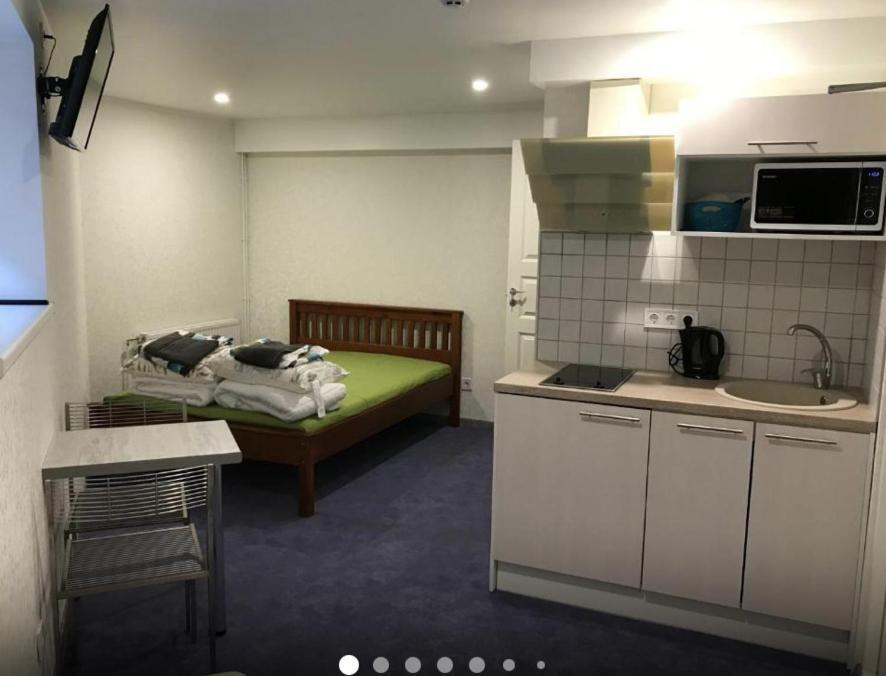 Central 3Br & 4Br Stays Tallinn Exterior photo